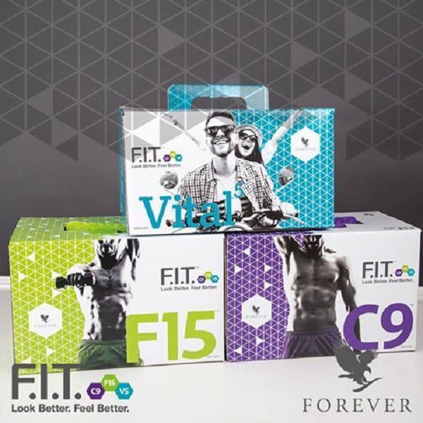 diet_boxes_with_aloe_forever_vital5_clean9_f15