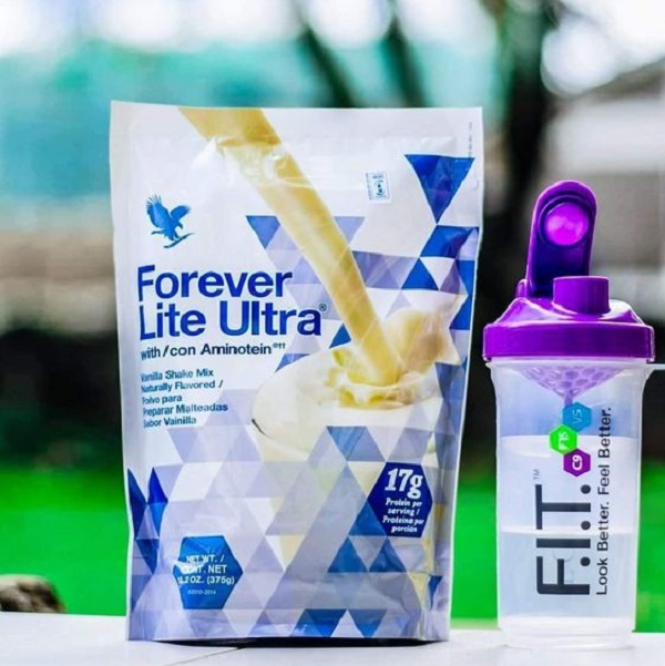 forever_lite_ultra_vanilla_with_aminotein_protein_shake